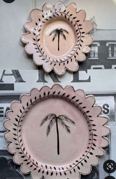 Roze schaaltjes met palmboommotief
